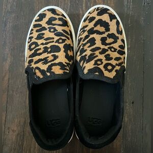 UGG Women's Cahlvan Sneaker